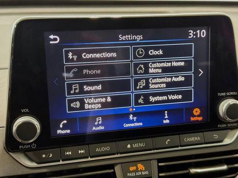 Used 2021 Nissan Altima 2.5 SR AWD/4WD image 16