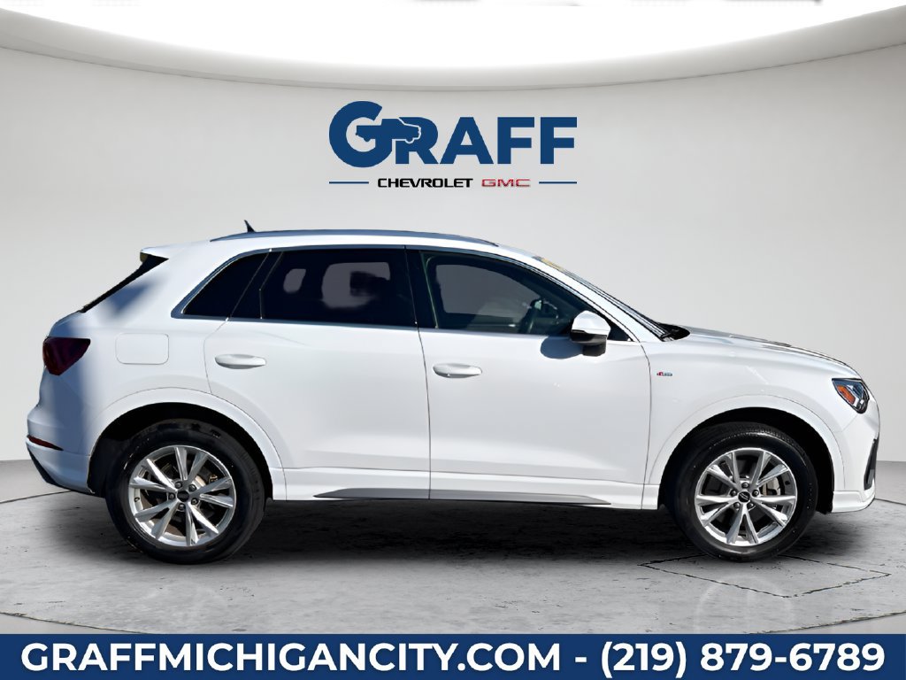 Used 2025 Audi Q3 2.0T Premium AWD/4WD image 6