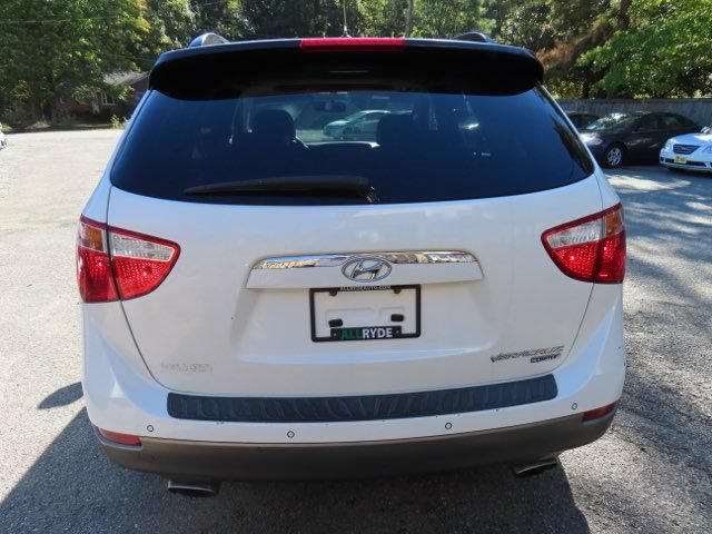 Used 2011 Hyundai Veracruz Limited w/ Navigation Pkg 3 FWD image 7