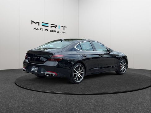 Used 2025 Genesis G70 2.5T AWD/4WD image 9