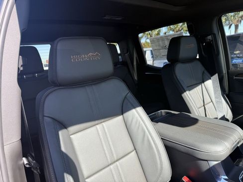 New 2026 Chevrolet Silverado 1500 High Country w/ High Country Premium Package image 44