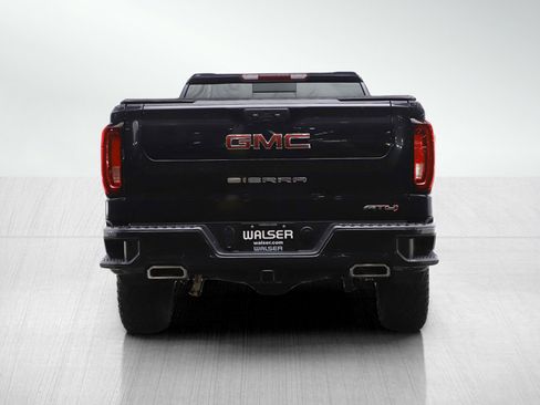Used 2022 GMC Sierra 1500 AT4 w/ AT4 Preferred Package image 4