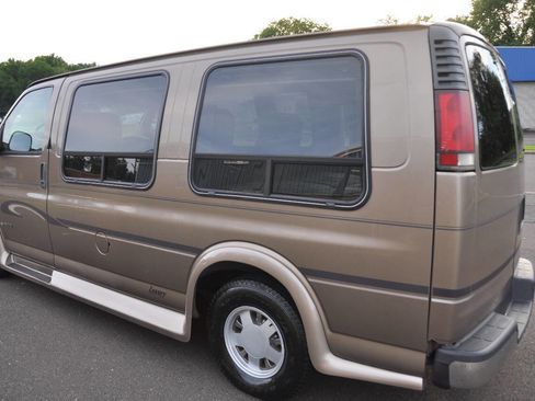 Used 1996 Chevrolet Express 1500 image 15