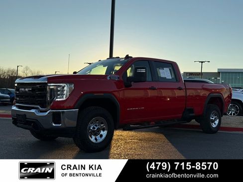Used 2023 GMC Sierra 3500 Pro w/ Convenience Package image 3