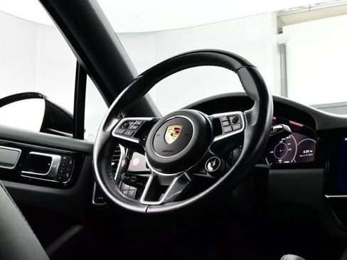 Used 2022 Porsche Cayenne Platinum Edition AWD/4WD image 21