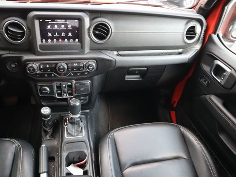 Used 2020 Jeep Wrangler Unlimited Sahara w/ LED Lighting Group image 12