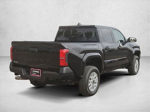 Certified 2026 Toyota Tacoma SR w/ SR Upgrade Package AWD/4WD image 5