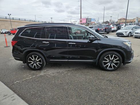 Used 2020 Honda Pilot Touring image 6