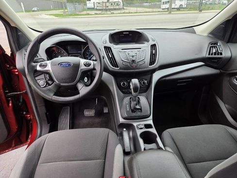 Used 2015 Ford Escape S FWD image 5