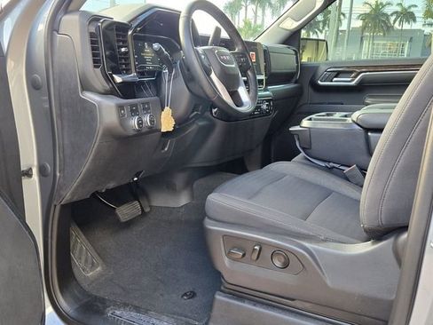 Used 2023 GMC Sierra 1500 Elevation image 14
