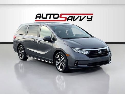 Used 2024 Honda Odyssey Touring image 1