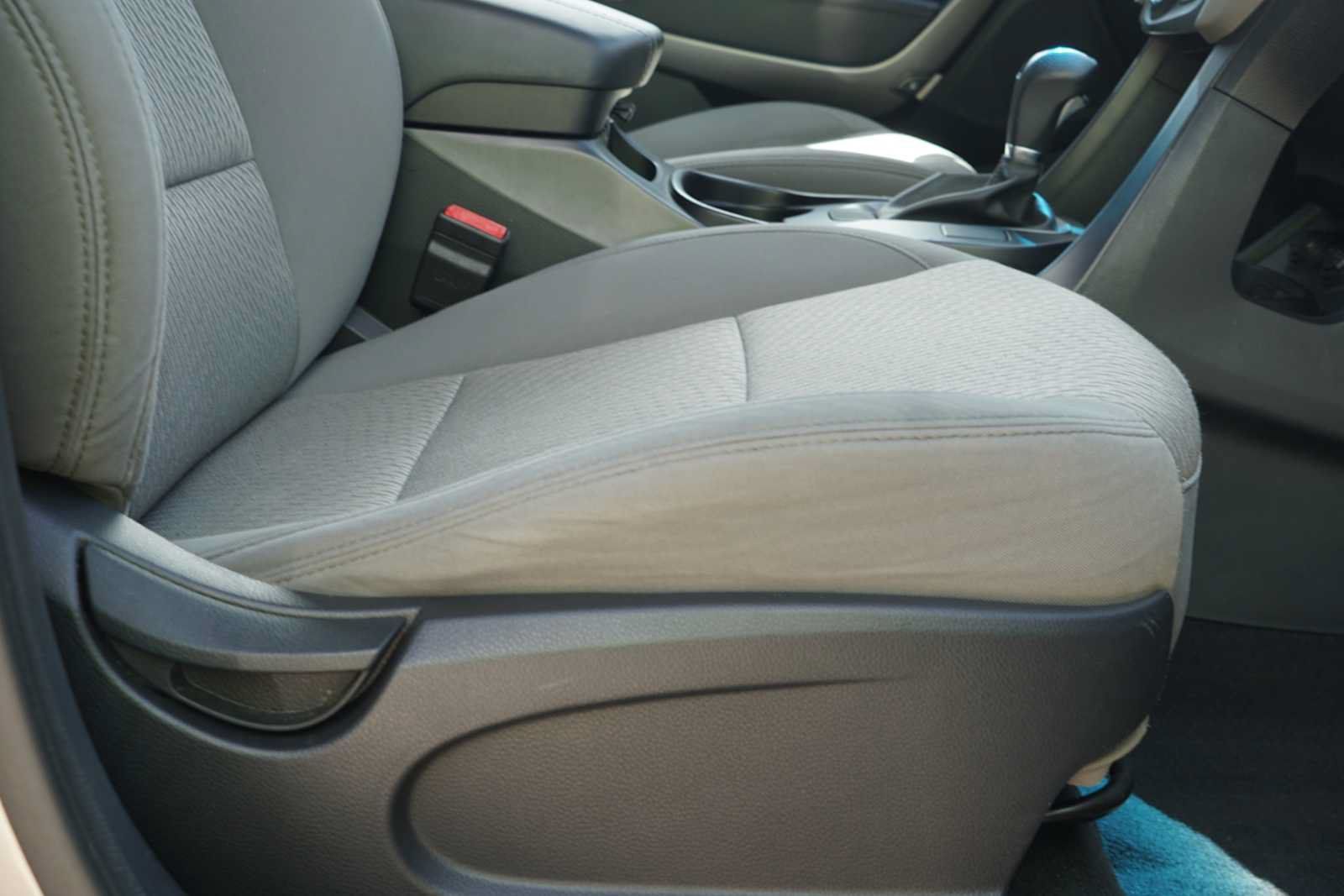 Used 2015 Hyundai Santa Fe Sport AWD/4WD image 23