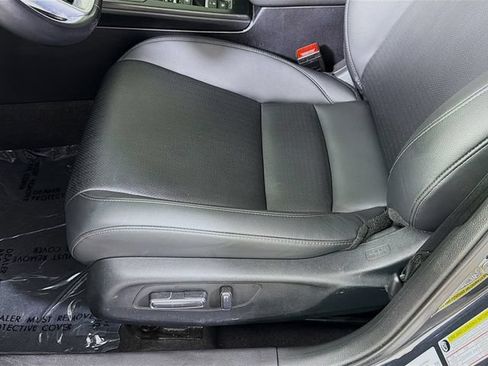 Used 2024 Honda Civic Touring image 22