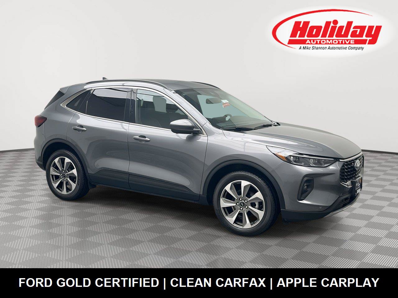 Certified 2024 Ford Escape Platinum AWD/4WD image 1