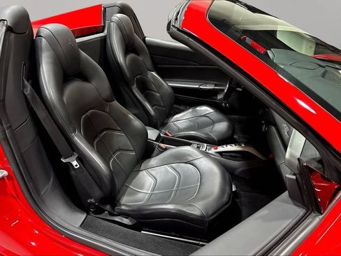Used 2018 Ferrari 488 Spider RWD image 22