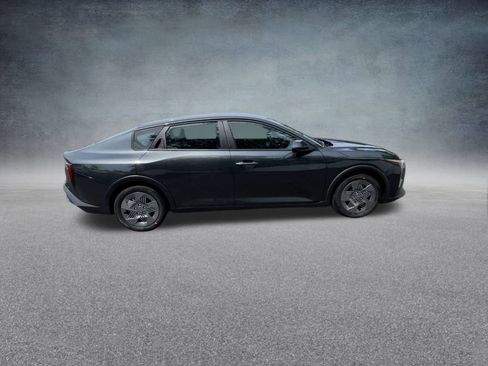 Used 2025 Kia K4 LX image 25