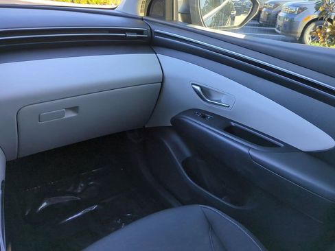 Used 2022 Hyundai Tucson Blue image 17