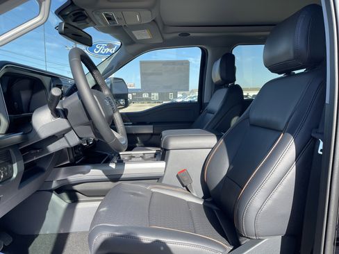 New 2026 Ford F250 Lariat w/ Lariat Ultimate Package image 35