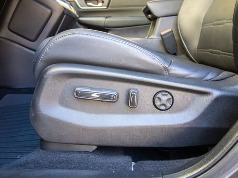 Used 2019 Honda CR-V EX-L image 15