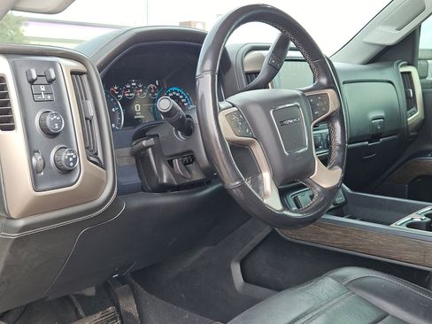 Used 2019 GMC Sierra 3500 Denali w/ Duramax Plus Package image 10