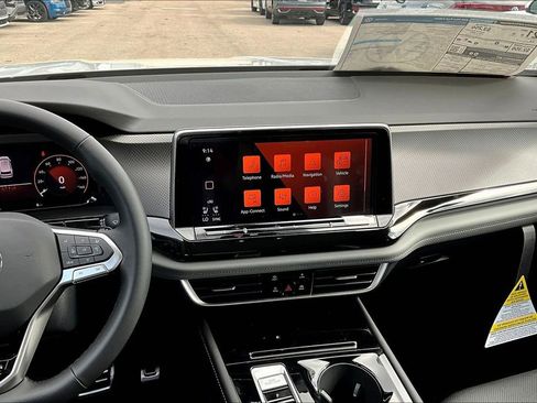New 2026 Volkswagen Atlas Peak Edition AWD/4WD image 20