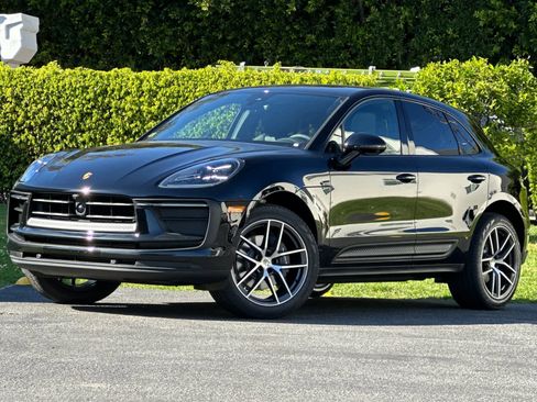 New 2026 Porsche Macan AWD/4WD image 1