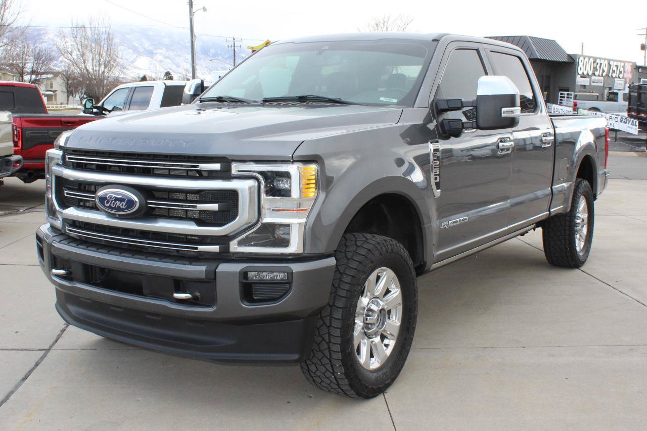 Used 2021 Ford F250 Platinum w/ FX4 Off-Road Package AWD/4WD image 26