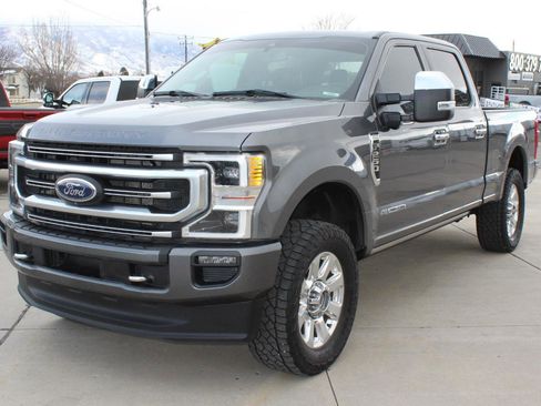 Used 2021 Ford F250 Platinum w/ FX4 Off-Road Package image 26