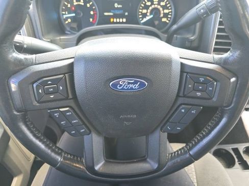 Used 2018 Ford F150 XLT w/ Equipment Group 302A Luxury AWD/4WD image 12