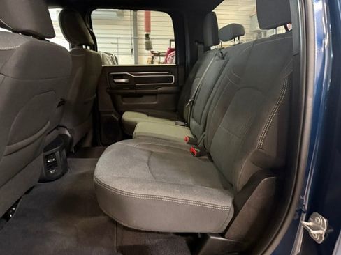 Used 2024 RAM 2500 Big Horn w/ Night Edition AWD/4WD image 34