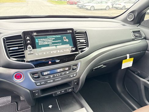 New 2026 Honda Ridgeline RTL image 25