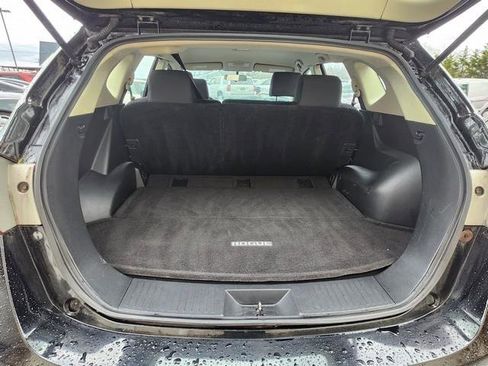 Used 2013 Nissan Rogue S image 16