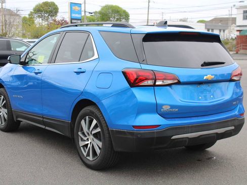 Used 2024 Chevrolet Equinox LT AWD/4WD image 3