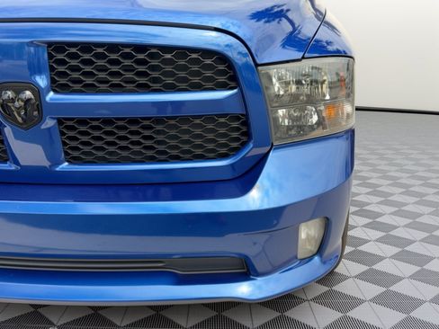 Used 2018 RAM 1500 Express RWD image 12