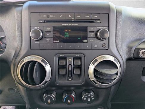 Used 2012 Jeep Wrangler Unlimited Sahara w/ Connectivity Group image 13