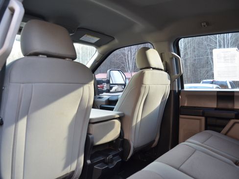 Used 2020 Ford F250 XL w/ STX Appearance Package image 20