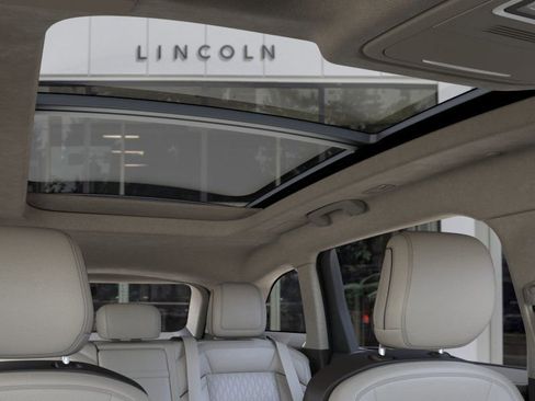 New 2026 Lincoln Nautilus Black Label image 22
