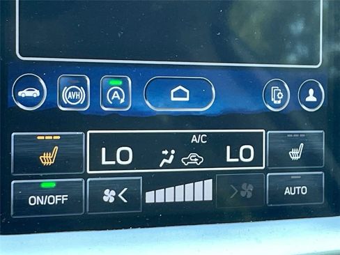 Used 2024 Subaru Outback Limited AWD/4WD image 19