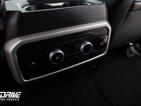 Used 2024 Ford Expedition Max XLT image 22