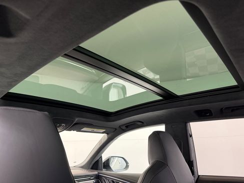 New 2026 Audi SQ8 Prestige image 14