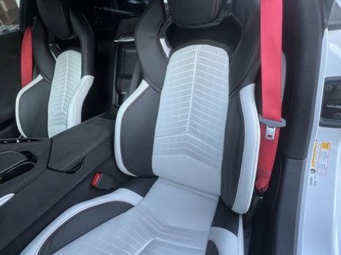 Used 2023 Chevrolet Corvette Stingray Premium Cpe image 17