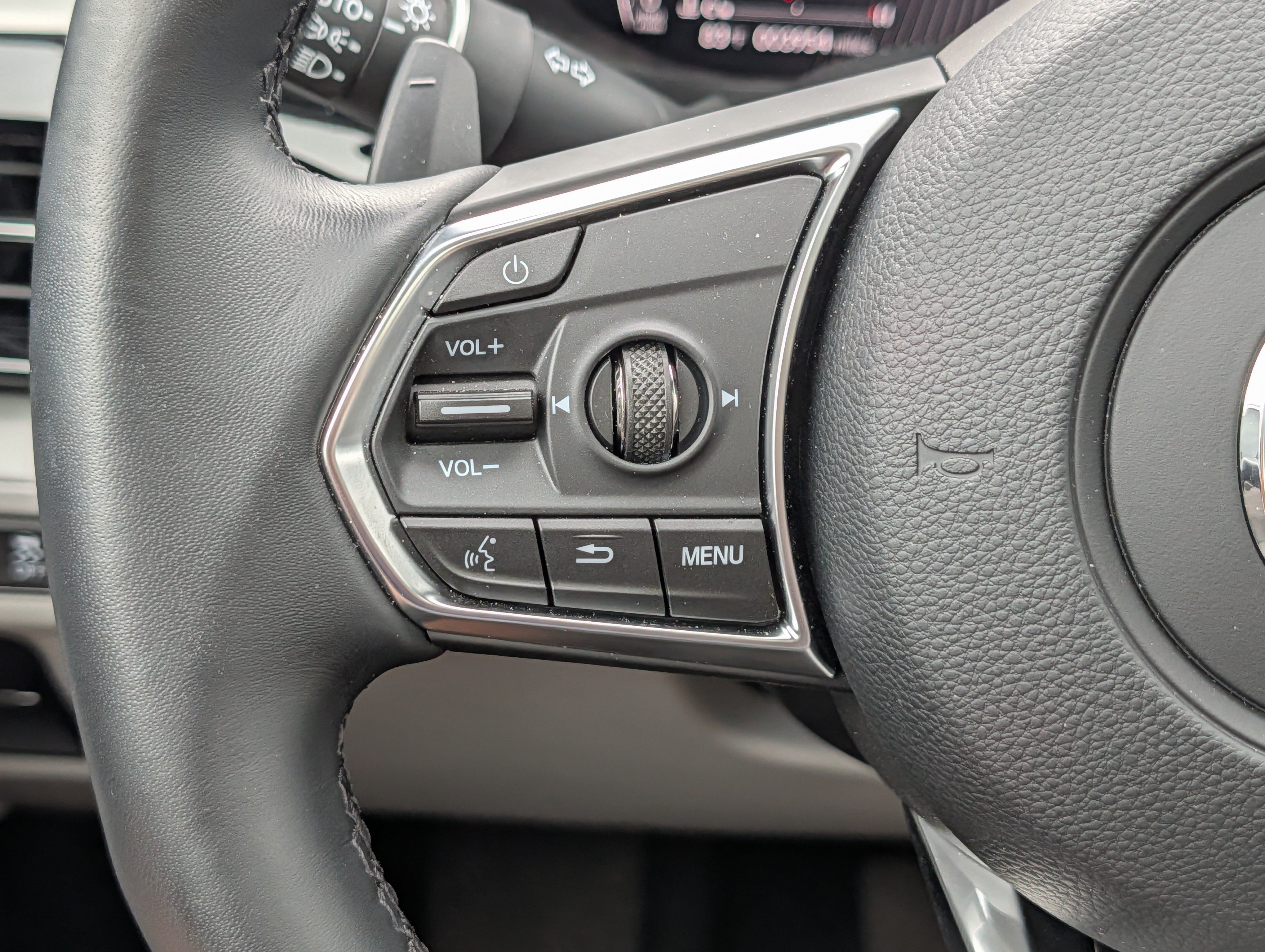 Used 2026 Acura MDX w/ Technology Package AWD/4WD image 31