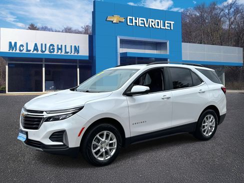 Certified 2022 Chevrolet Equinox LT image 1