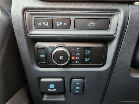 Used 2023 Ford F150 Raptor w/ Blue Interior Package image 21