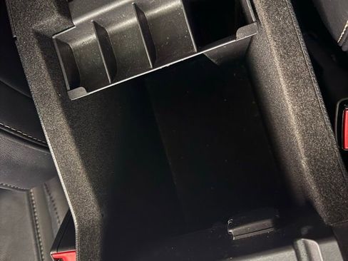 Used 2017 Ford Explorer Platinum image 76