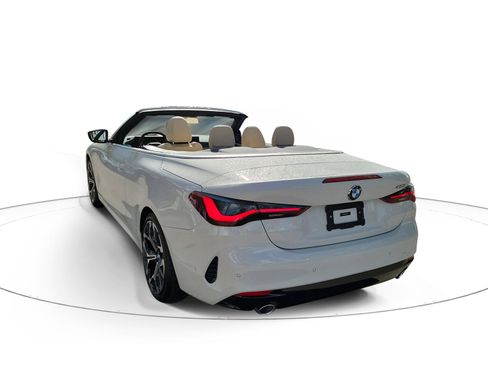 New 2026 BMW 430i 430i w/ Premium Package image 3