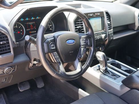 Used 2017 Ford F150 XLT w/ Equipment Group 302A Luxury AWD/4WD image 13