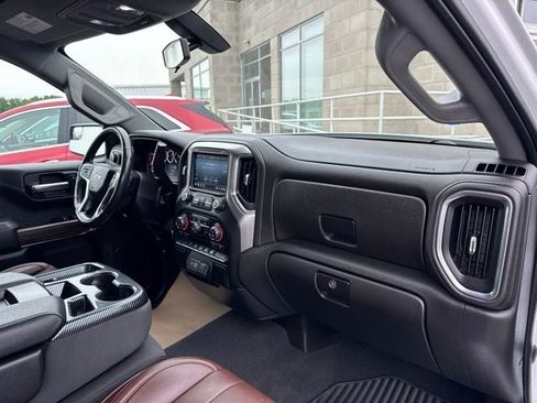 Used 2021 Chevrolet Silverado 1500 LT AWD/4WD image 26