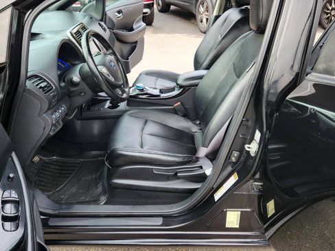 Used 2013 Nissan Leaf SL FWD image 25