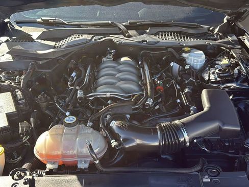 Used 2018 Ford Mustang GT Premium w/ Black Accent Package image 25